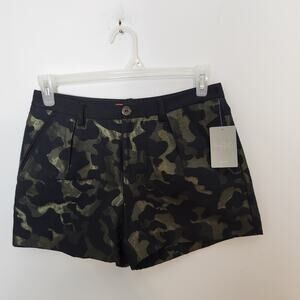 New Anthropologie Cartonier Shorts Sz 4 Womens Camouflage Green Grunge Goth Punk